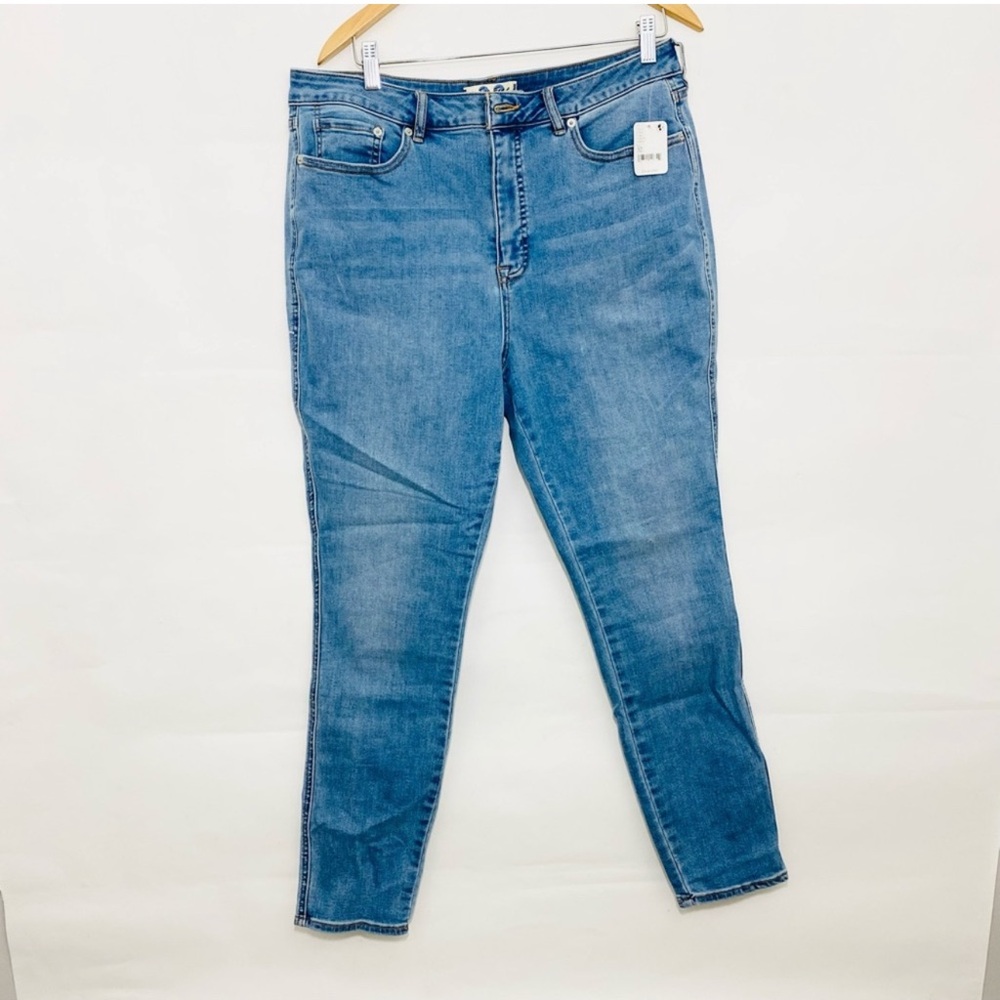 NWT Free People We The Free CRVY jeans